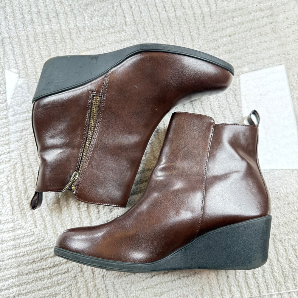Comfort Plus Predictions Ankle Boots Womens 9.5W Brown Wedge Zip Comfort Bootie - Picture 14 of 16